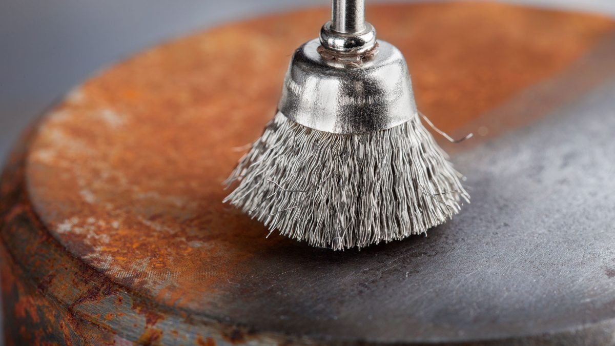 How to Clean Rust Off Metal — The Right Method for Every Situation
